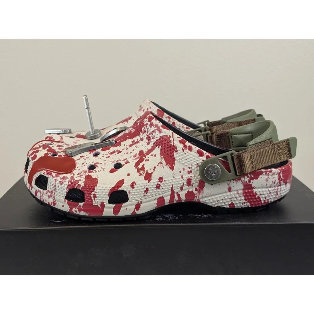 CROCS brand new